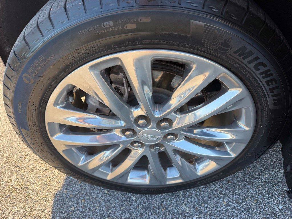 Used 2021 Cadillac XT6 Premium Luxury FWD image 27