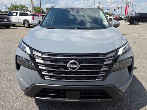 New 2026 Nissan Rogue SV FWD image 16