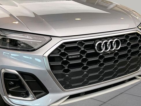 Used 2022 Audi Q5 2.0T Premium Plus AWD/4WD image 32