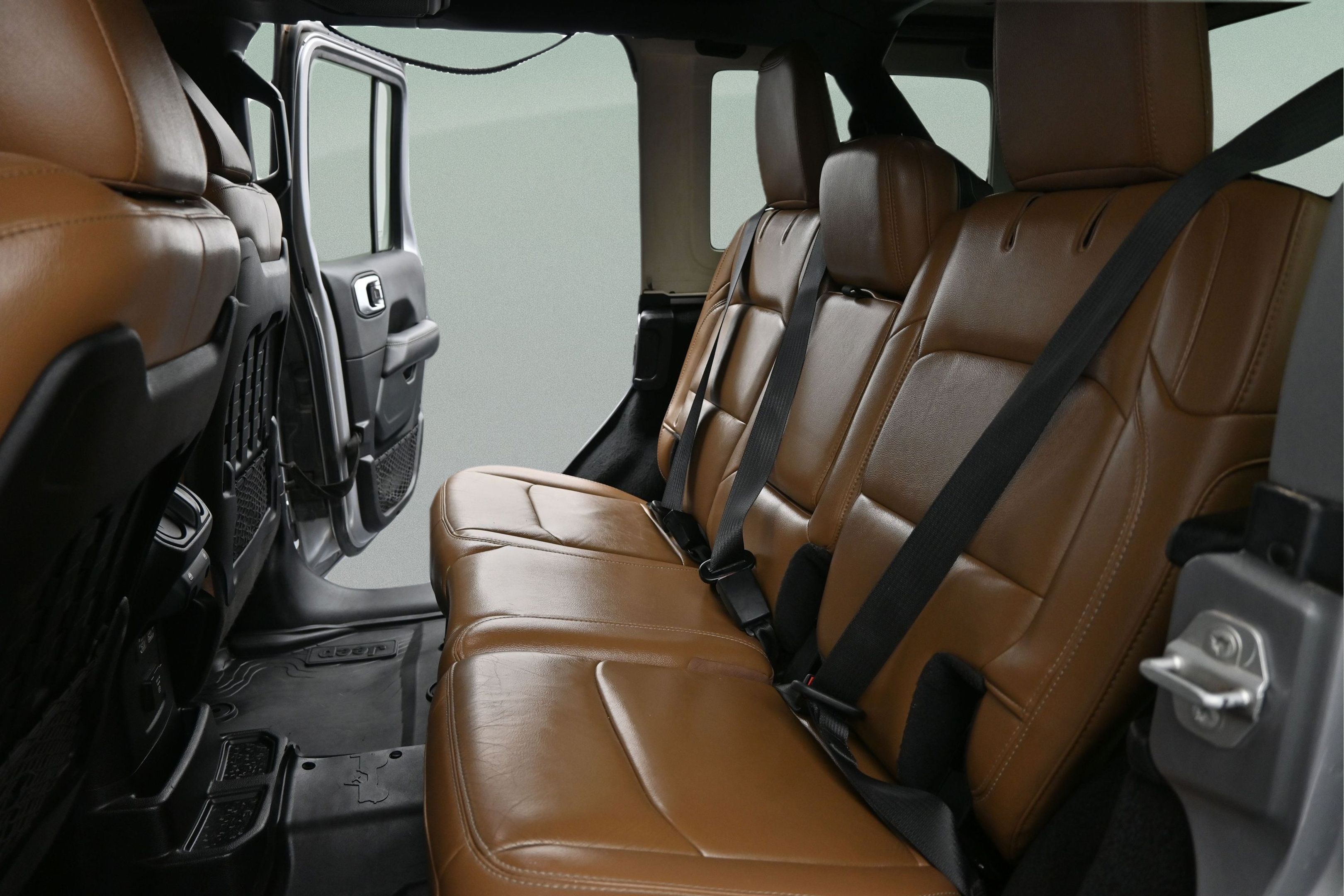 Used 2021 Jeep Wrangler Unlimited Rubicon AWD/4WD image 23