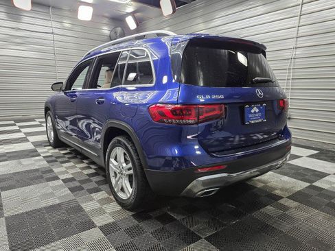 Used 2021 Mercedes-Benz GLB 250 image 7