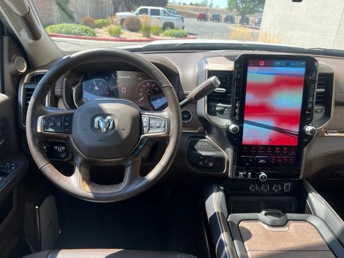 Certified 2025 RAM 3500 Longhorn AWD/4WD image 22
