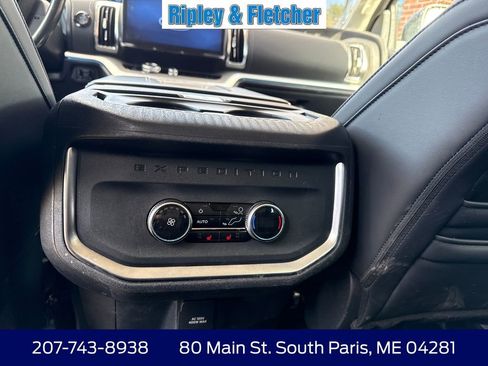 Used 2025 Ford Expedition Max Platinum image 11