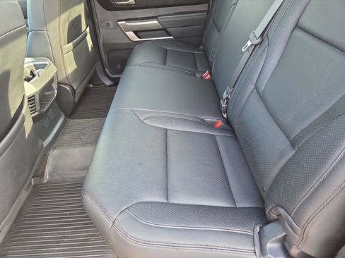 Used 2022 Toyota Tundra SR5 w/ SR5 Convenience Package image 19