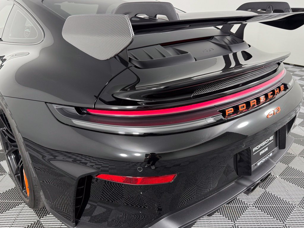 Used 2026 Porsche 911 GT3 RWD image 12