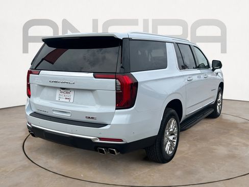New 2026 GMC Yukon XL Denali w/ LPO, Floor Liner Package image 10