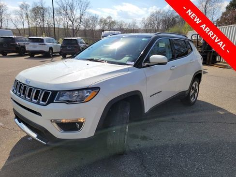 Used 2019 Jeep Compass Limited AWD/4WD image 6