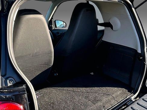 Used 2013 smart fortwo pure image 15