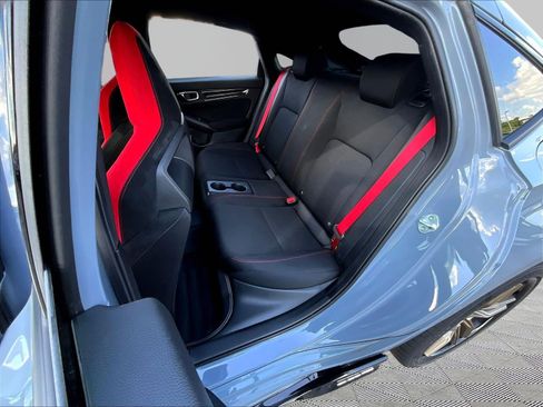 Used 2025 Honda Civic Type R image 22