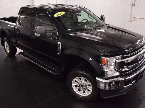 Used 2021 Ford F250 XLT w/ XLT Value Package image 10