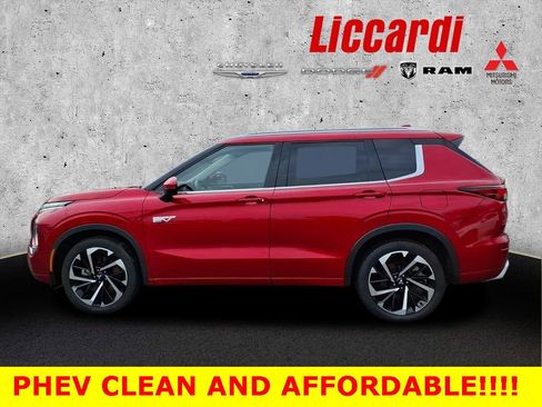 Used 2023 Mitsubishi Outlander SEL 40th Anniversary image 4