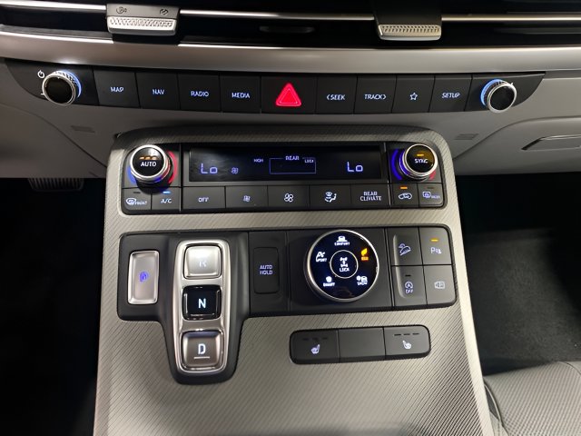 Used 2025 Hyundai Palisade SEL AWD/4WD image 19