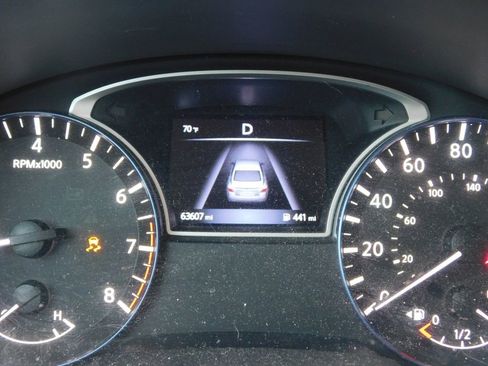 Used 2017 Nissan Altima 2.5 SR FWD image 11