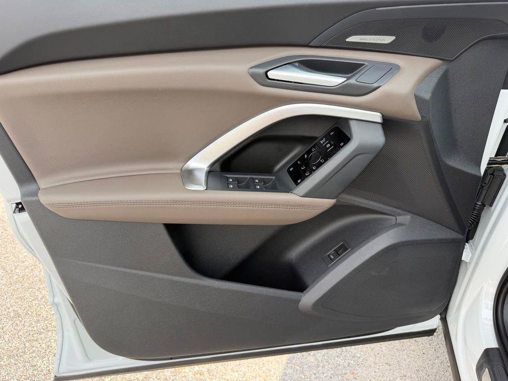 New 2026 Audi Q5 Premium Plus AWD/4WD image 12