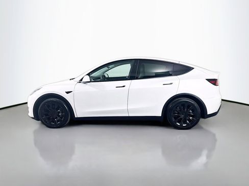 Used 2020 Tesla Model Y Long Range AWD/4WD image 2