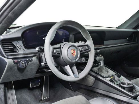 Used 2026 Porsche 911 GT3 RWD image 4