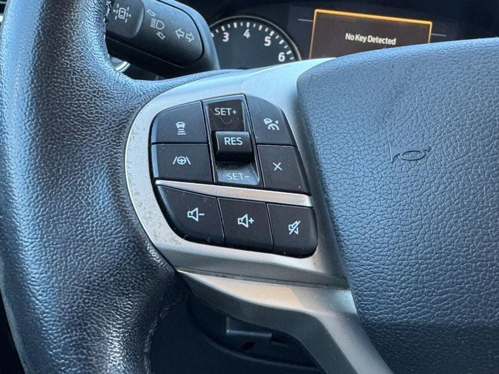 Used 2021 Ford Explorer Limited AWD/4WD image 17