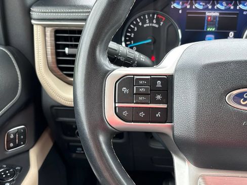 Used 2024 Ford Expedition Max Limited AWD/4WD image 20