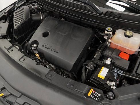 Used 2021 Buick Enclave Essence w/ Sport Touring Edition image 53