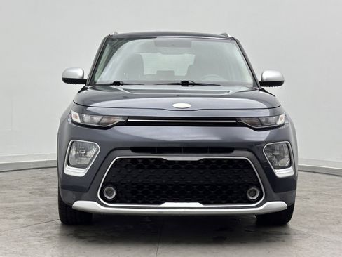 Used 2020 Kia Soul X-Line FWD image 2