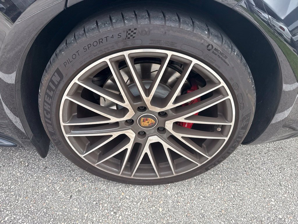Certified 2023 Porsche Panamera 4S AWD/4WD image 27