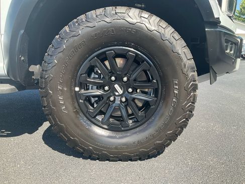 Certified 2025 Ford F150 Raptor AWD/4WD image 10