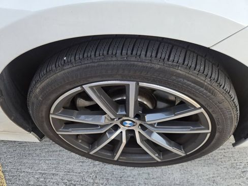Used 2020 BMW 330i Sedan w/ Convenience Package RWD image 6