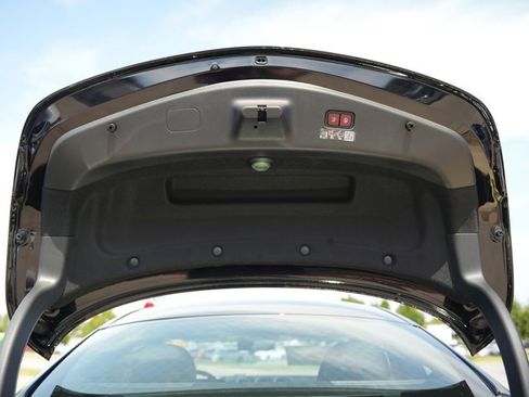 Certified 2026 Mercedes-Benz CLE 450 4MATIC Coupe image 18