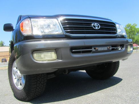 Used 1999 Toyota Land Cruiser AWD/4WD image 1