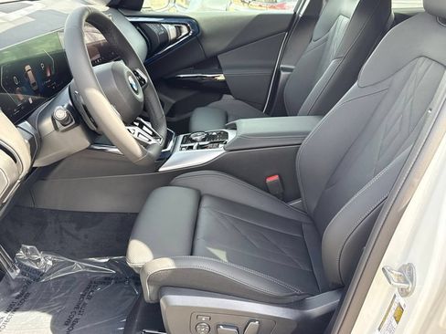 New 2026 BMW X3 xDrive30i w/ M Sport Package AWD/4WD image 17