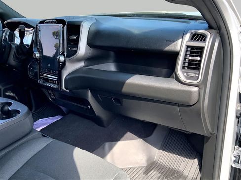 Used 2026 RAM 2500 Tradesman AWD/4WD image 17