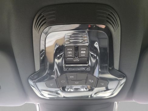 New 2025 Alfa Romeo Stelvio Sprint AWD/4WD image 55