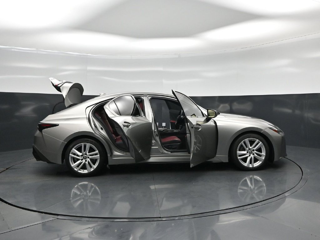 Used 2021 Lexus IS 300 w/ Accessory Package RWD image 4