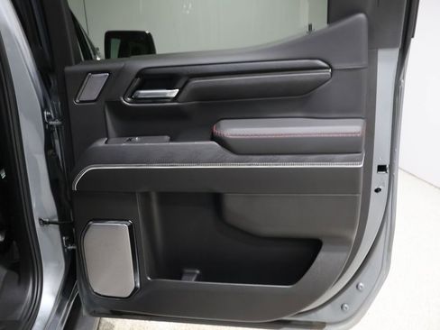 Used 2025 GMC Sierra 1500 AT4X image 22