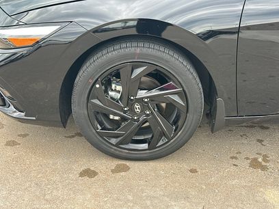 New 2026 Hyundai Elantra SEL Sport