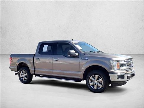 Used 2020 Ford F150 XLT w/ Equipment Group 302A Luxury AWD/4WD image 6