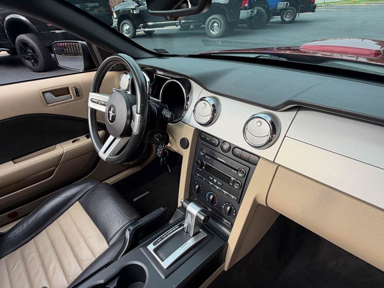 Used 2007 Ford Mustang GT Premium RWD image 29