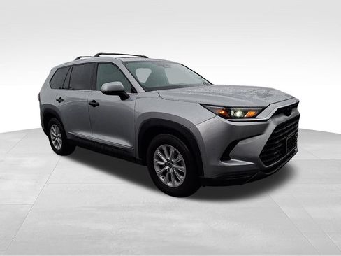 Used 2025 Toyota Grand Highlander AWD Hybrid image 1