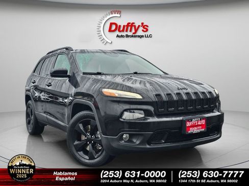 Used 2018 Jeep Cherokee Latitude w/ Altitude Package image 1