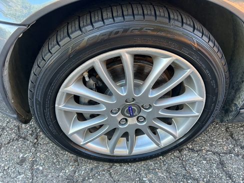 Used 2010 Volvo V50 2.4i image 36