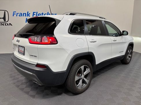 Used 2019 Jeep Cherokee Limited AWD/4WD image 6