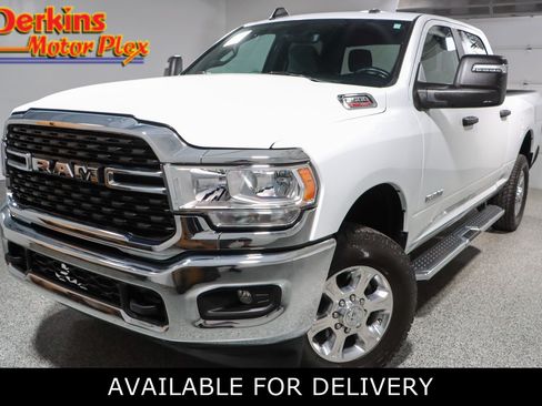 Used 2024 RAM 2500 Big Horn AWD/4WD image 1