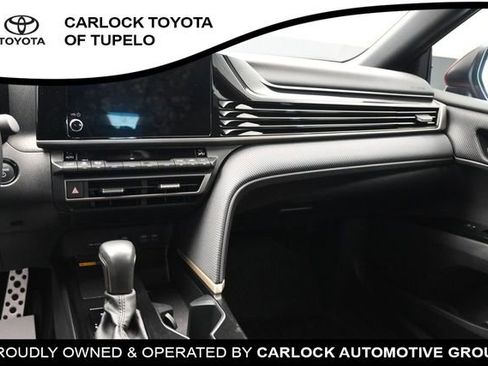 Used 2025 Toyota Camry SE w/ Convenience Package FWD image 28