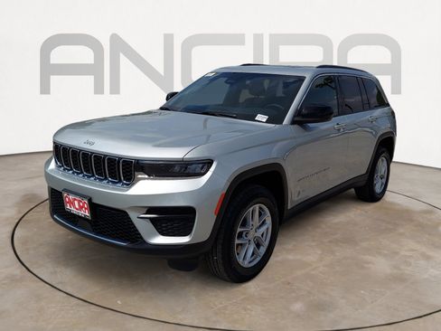New 2026 Jeep Grand Cherokee Laredo X RWD image 6