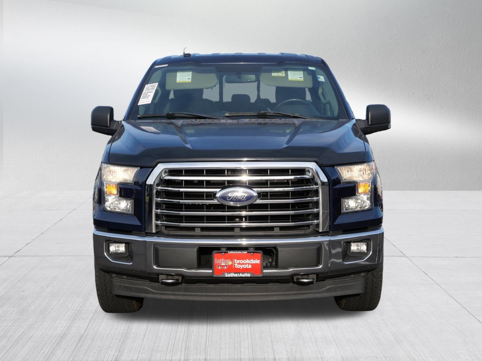 Used 2017 Ford F150 XLT w/ Equipment Group 302A Luxury AWD/4WD image 2