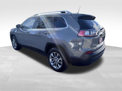 Used 2020 Jeep Cherokee Latitude Plus w/ Comfort/Convenience Group image 6