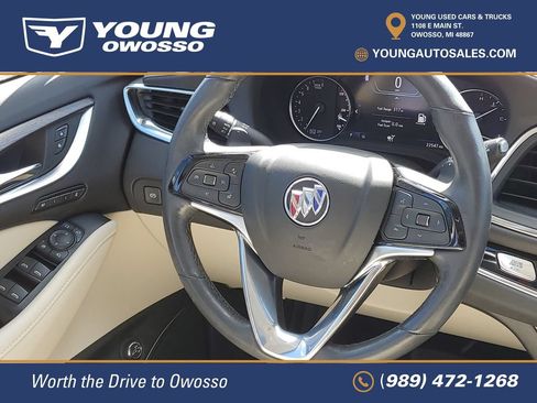 Used 2024 Buick Enclave Avenir w/ Avenir Technology Package AWD/4WD image 32