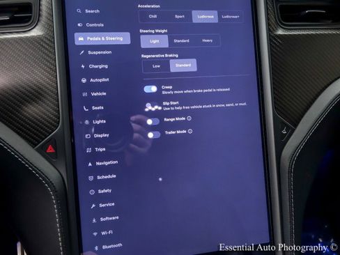 Used 2018 Tesla Model X P100D image 30