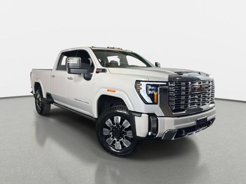 Used 2025 GMC Sierra 2500 Denali w/ Denali Reserve Package image 1