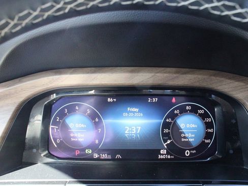 Used 2025 Volkswagen Atlas SE image 57